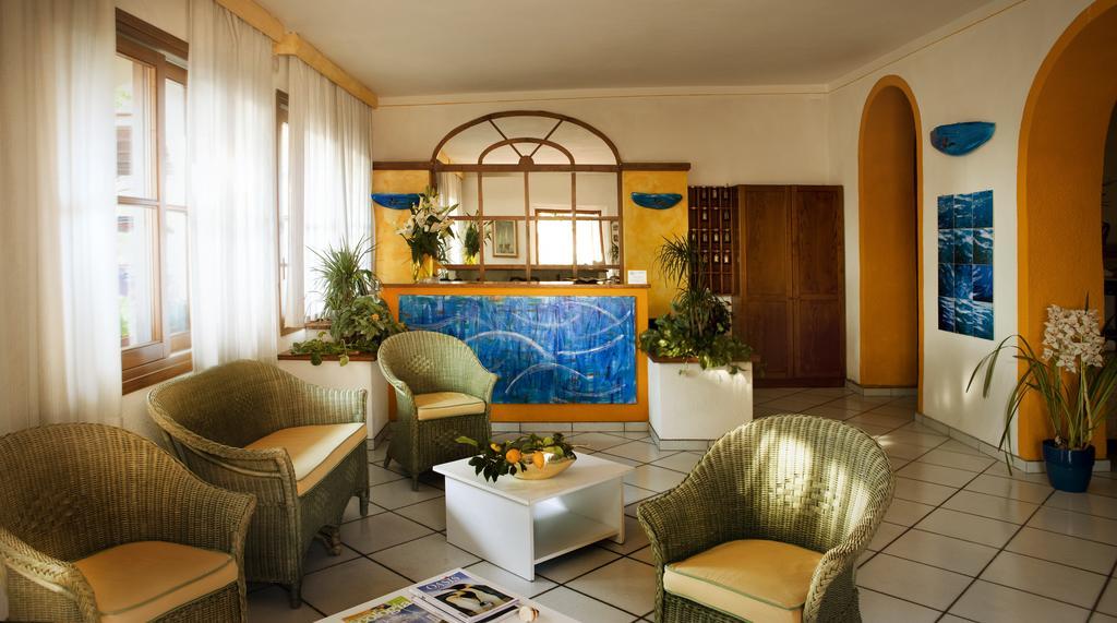 Corallo Hotel 3*