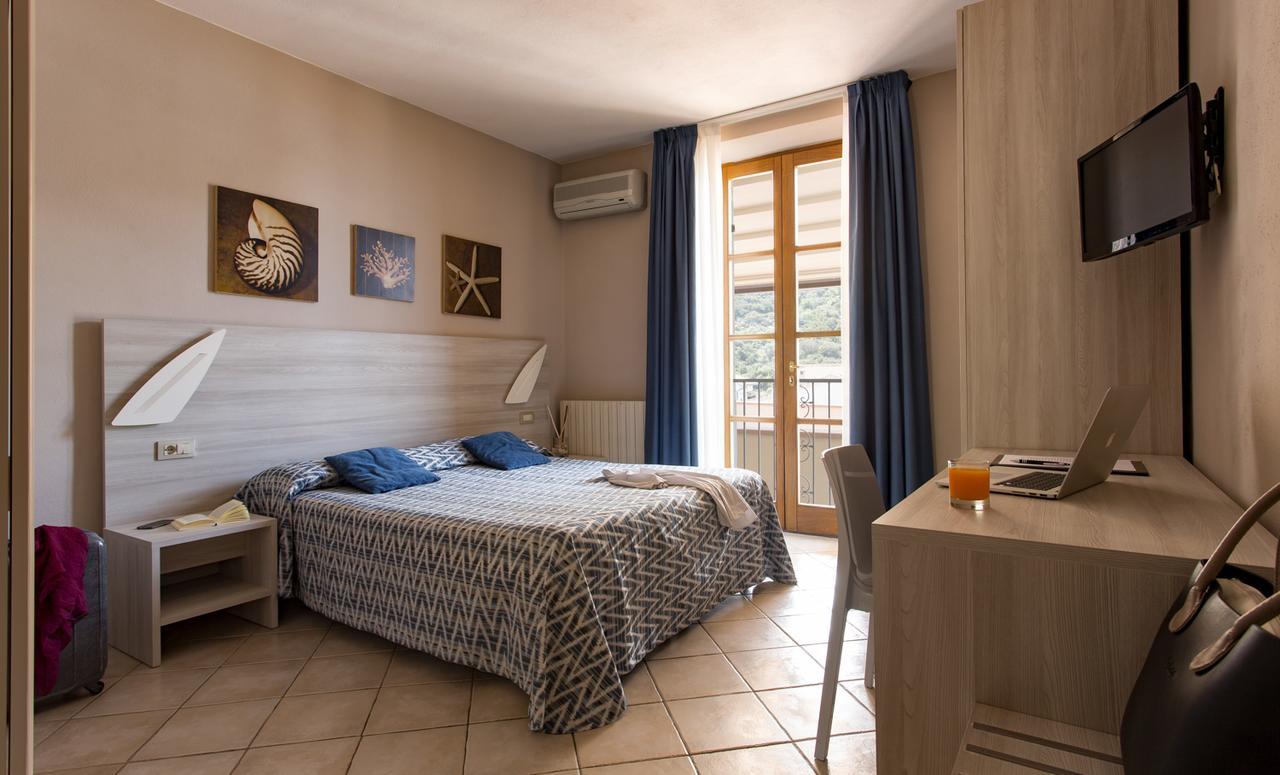 Hotel Corallo Pomonte